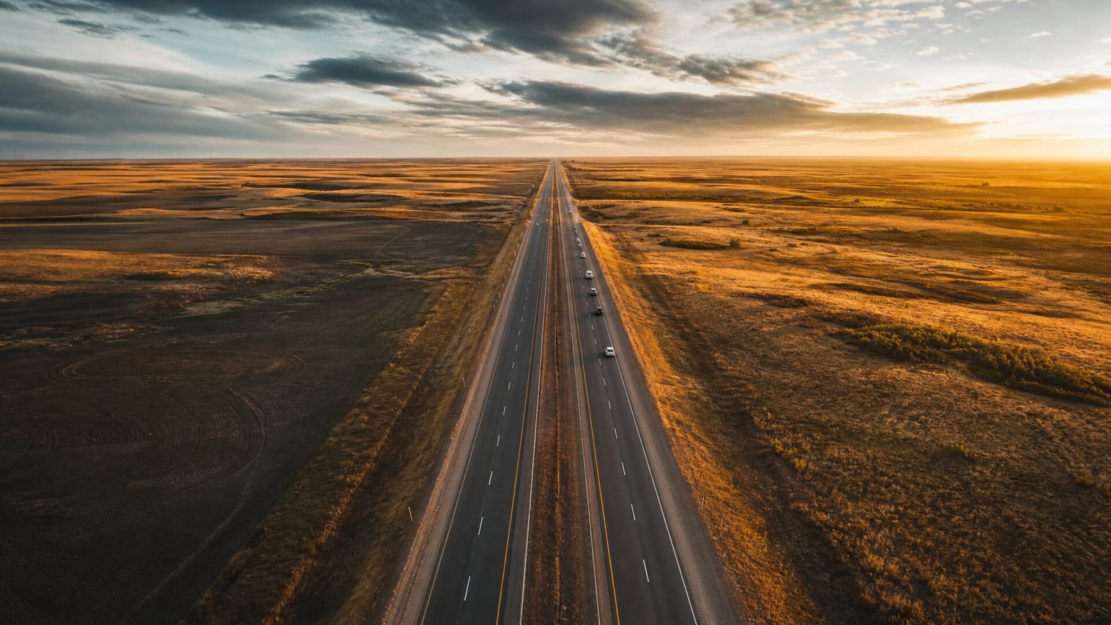 Expressway across the vast Dholera size of 920 sq km